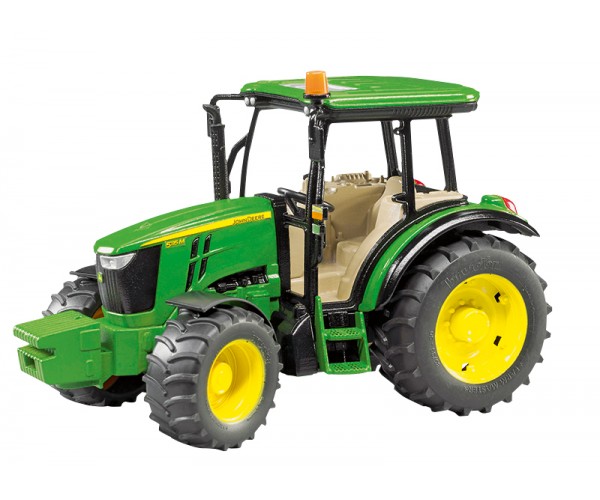 Traktor John Deere 5115M , model v mierke 1:16